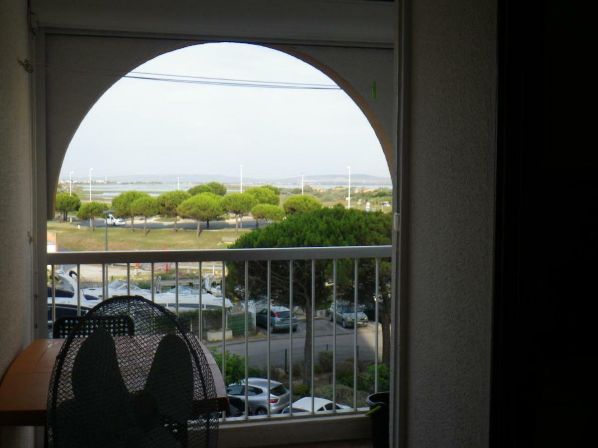 Jolis Studios Vue Sur Mer Port, Etangs Et Canaux Residence Rivercity 카르농 플라주 외부 사진